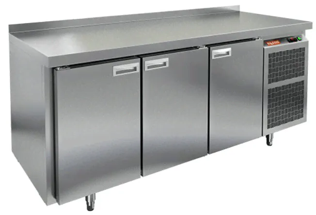 Стол морозильный Hicold GN 111/BT, 3 двери